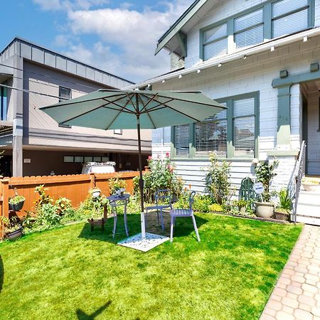 Vintage 3 Bedroom Home In Prime Eastlake Seattle With Private Parking Exteriör bild