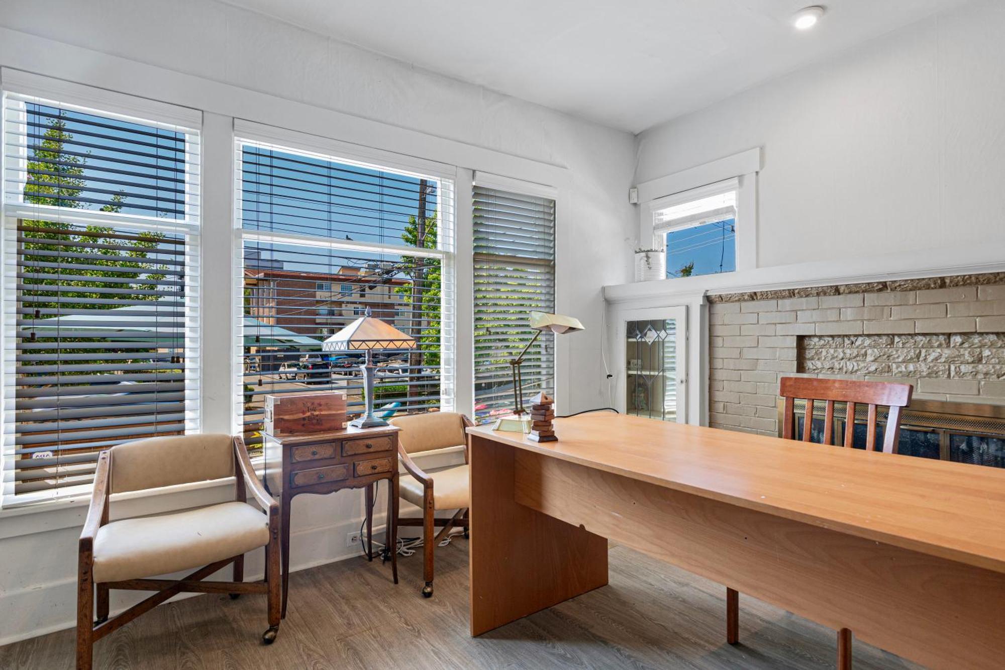 Vintage 3 Bedroom Home In Prime Eastlake Seattle With Private Parking Exteriör bild