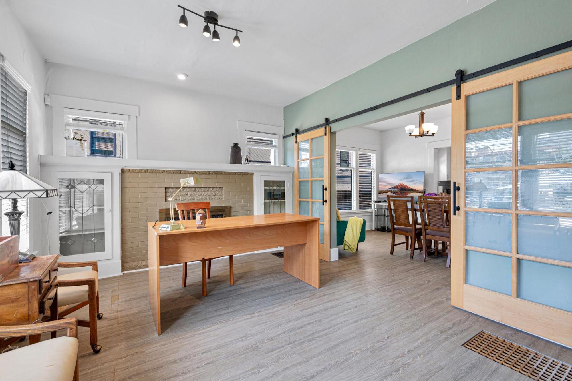 Vintage 3 Bedroom Home In Prime Eastlake Seattle With Private Parking Exteriör bild