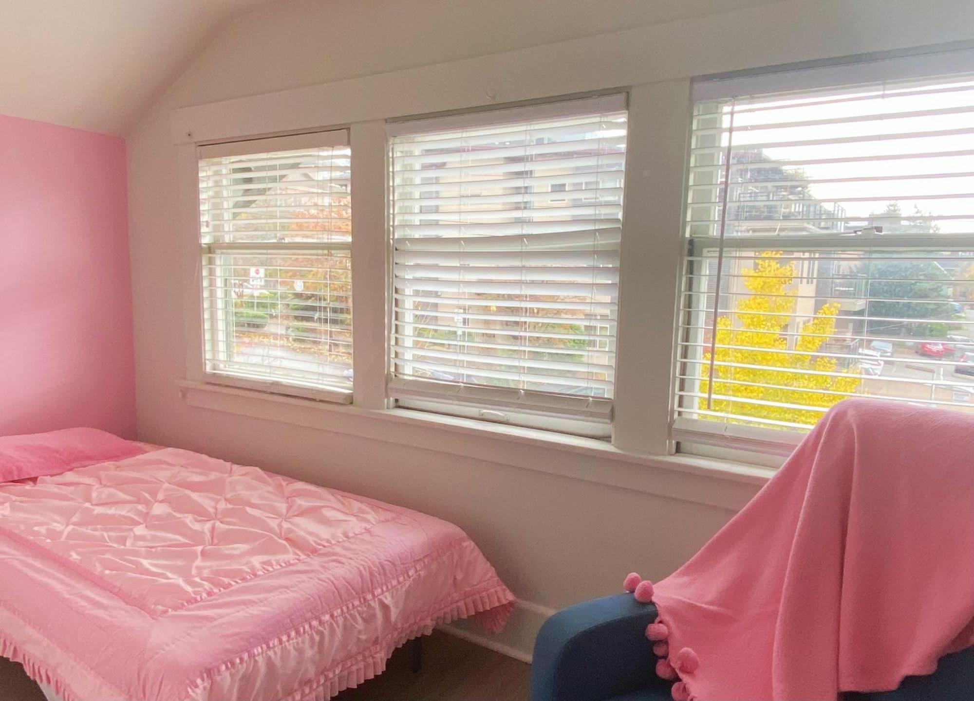 Vintage 3 Bedroom Home In Prime Eastlake Seattle With Private Parking Exteriör bild
